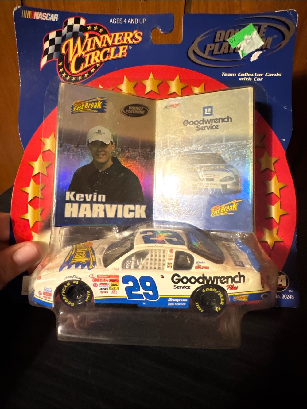Winner's Circle Goodwrench No.29 Die-Cast Collectible Car - White/Blue